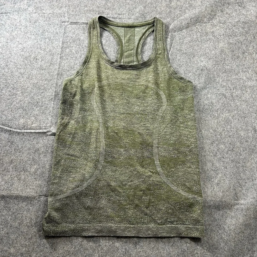 Lululemon Swiftly Tech Tank Top Women's 6 Racerback Tank 2.0 Field green